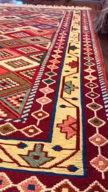 گلیم و ورنی